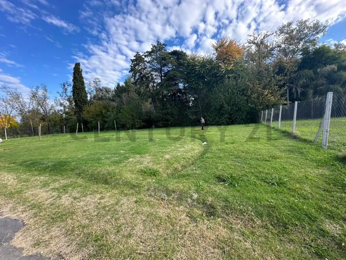 LOTE VENTA  404 mts 2- Barrio Semicerrado El Roble-  Garin Escobar 3