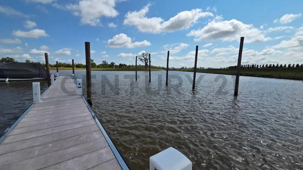Lote en venta con amarra en Bahía Villanueva – Tigre 3