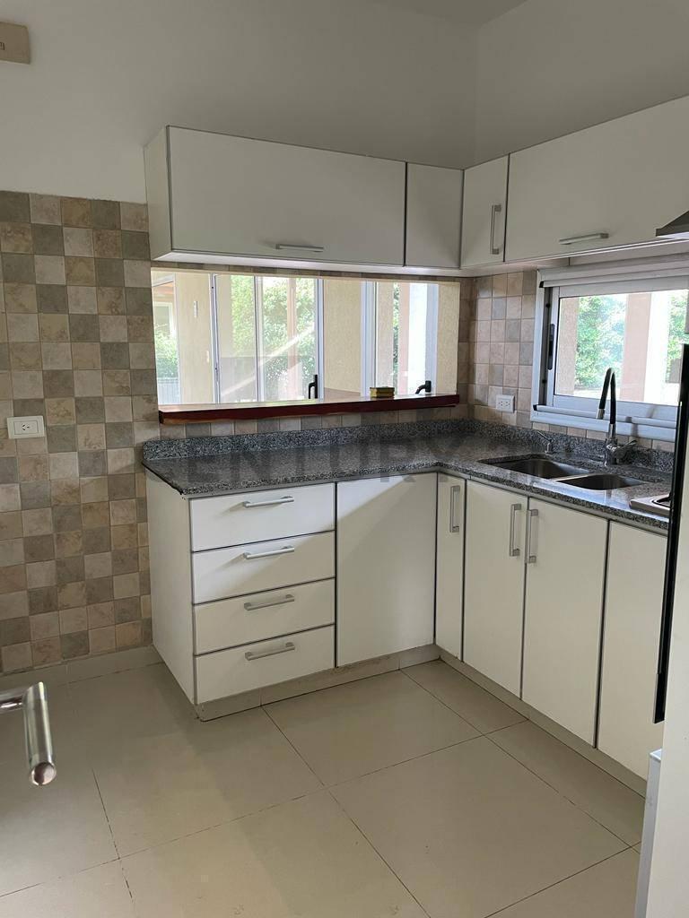 Foto de Casa 4 ambientes en Alquiler - Barrio San Marco, Dique Lújan, Tigre, imagen 2