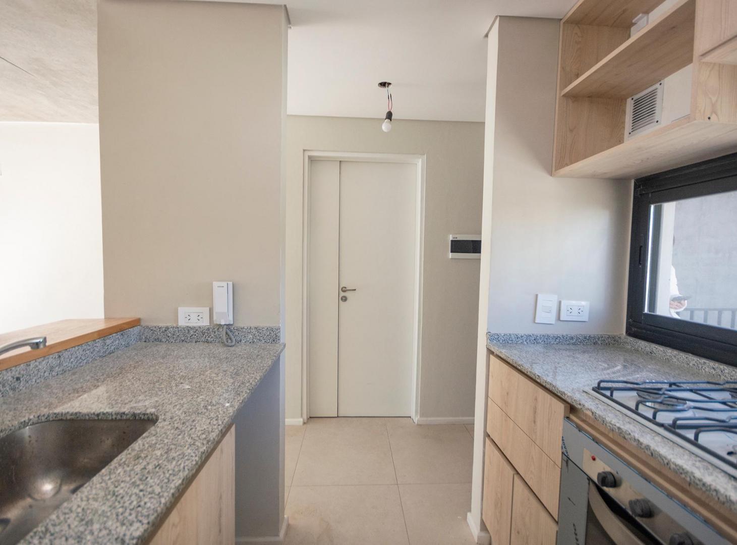 Foto de Venta – Departamento nuevo de 3 ambientes con Terraza propia y Cochera, imagen 5