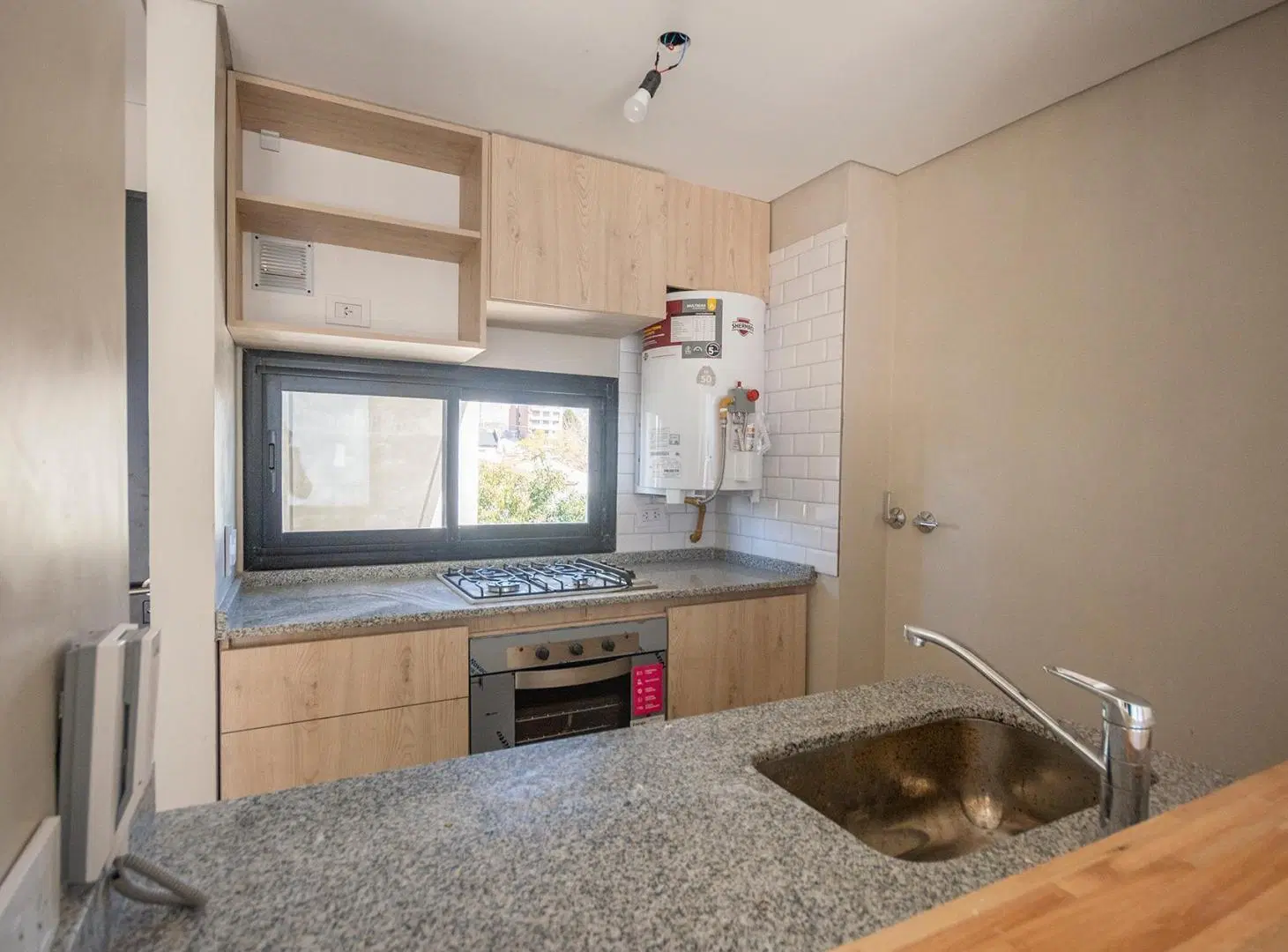 Venta – Departamento nuevo de 3 ambientes con Terraza propia y Cochera en San Fernando 5