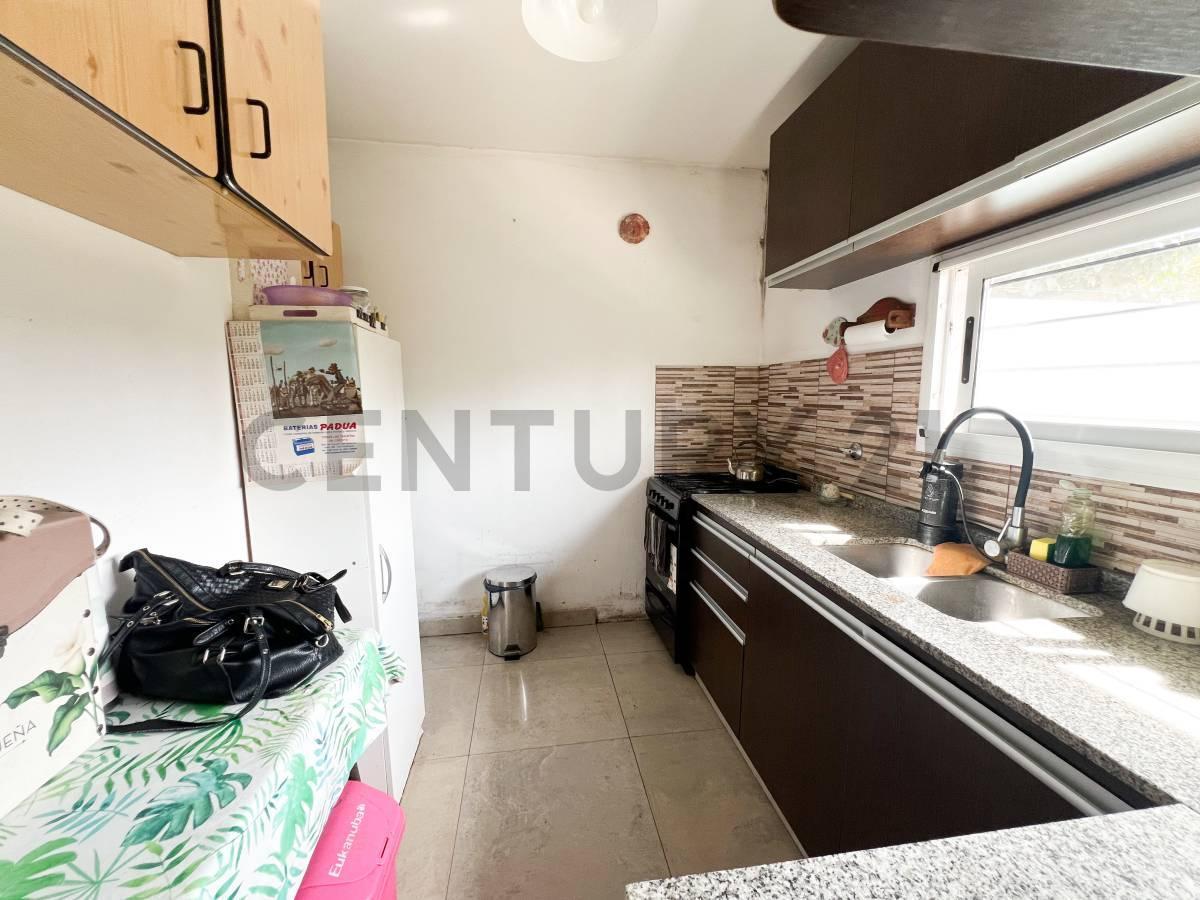 Foto de PERMUTA Venta de casa 4 ambientes - General Roddriguez, imagen 5