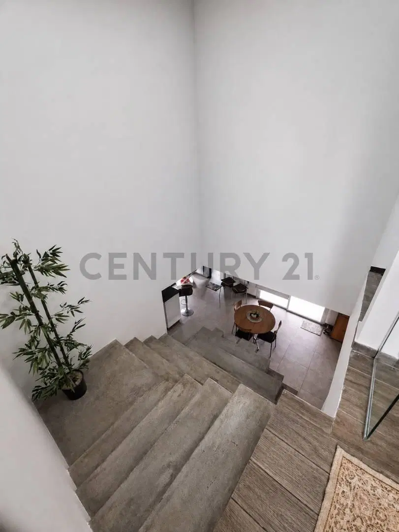 Venta casa de 6 Ambientes barrio Santa Emilia – Pilar del Este 2