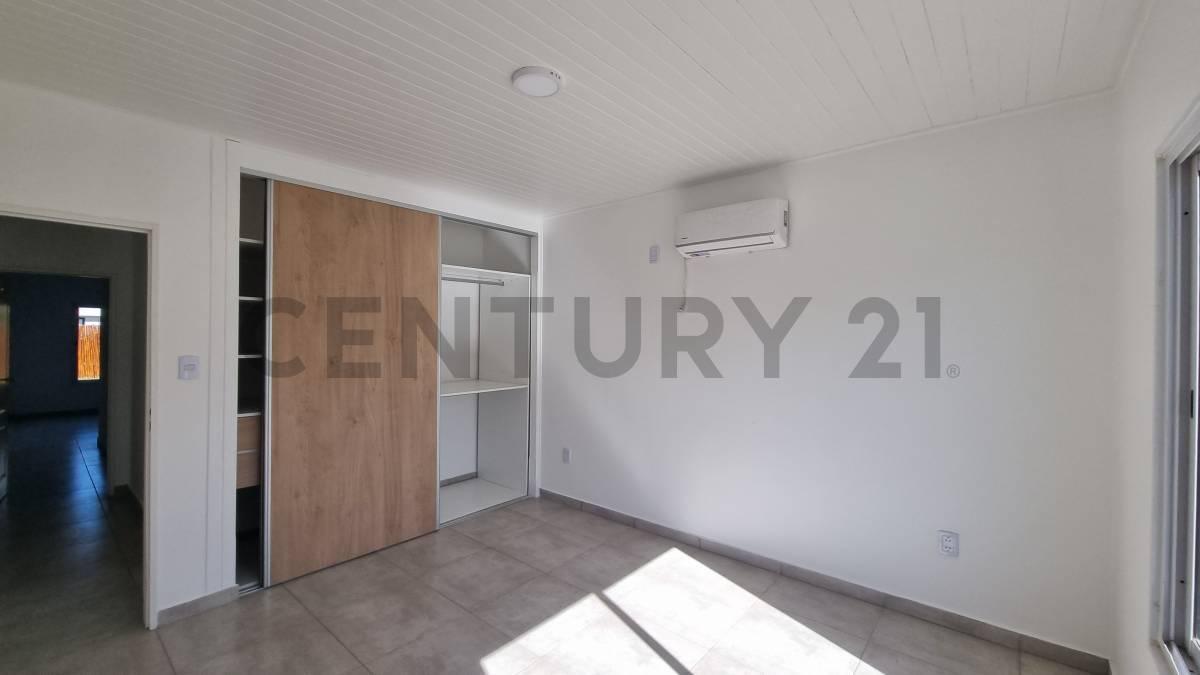 Foto de CASA 4 AMBIENTES EN ALQUILER POR DOS AÑOS - Barrio Náutico Vila Marina, imagen 4