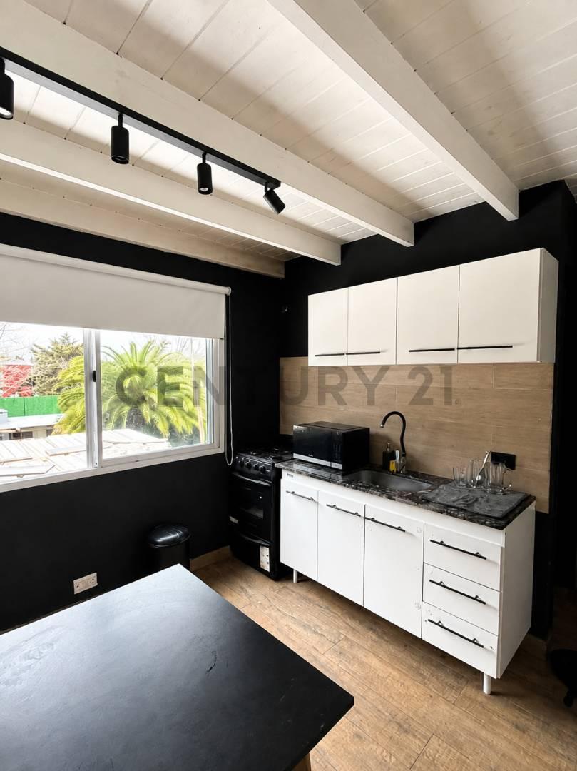 Foto de DEPARTAMENTO 3 AMBIENTES EN ALQUILER – BENAVÍDEZ, imagen 1