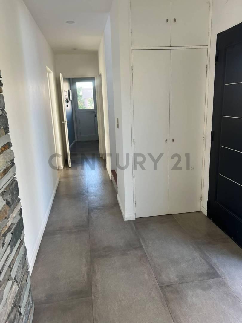 Foto de Casa 5 ambientes en venta en El Cantón Golf – Escobar, imagen 5