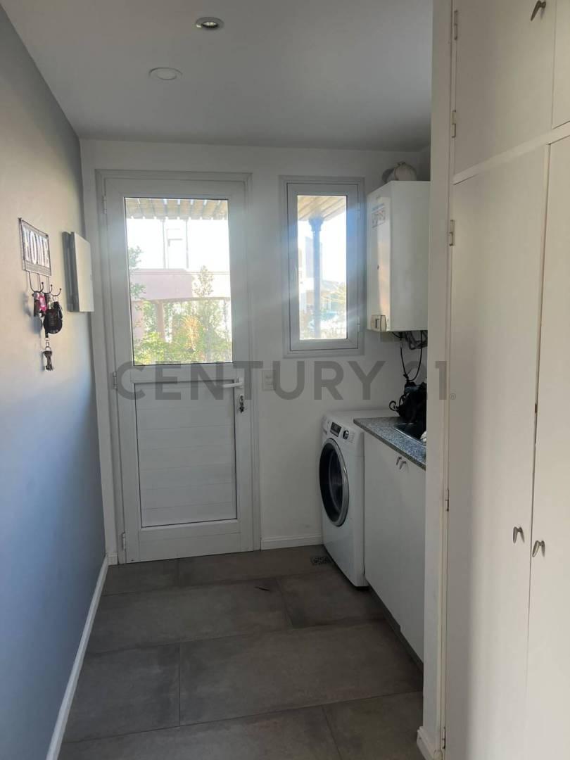 Foto de Casa 5 ambientes en venta en El Cantón Golf – Escobar, imagen 1