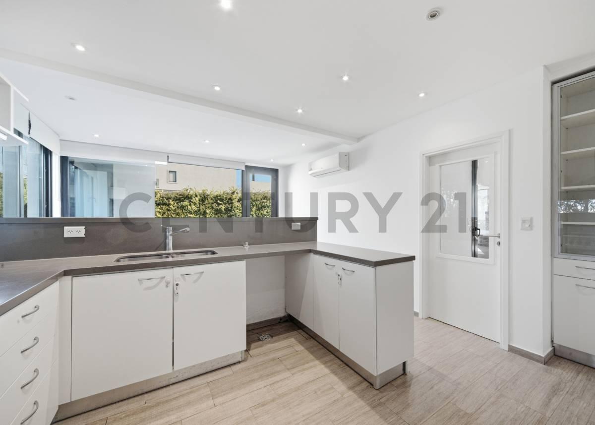 Foto de VENTA CASA 6 AMBIENTES CON PILETA EN BARRIO EL CANTON - NORTE, imagen 3