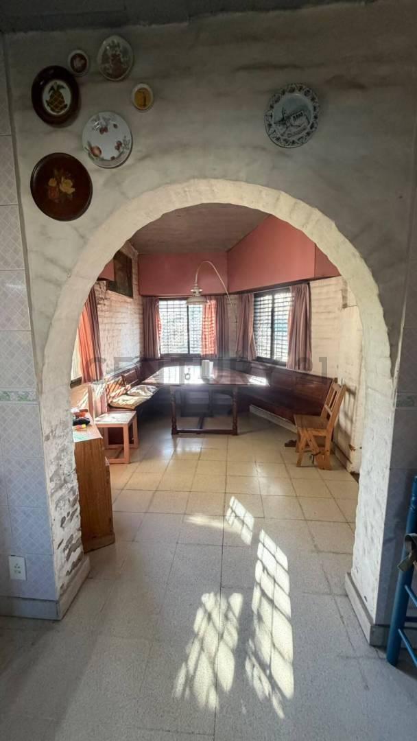 Foto de CASA EN VENTA 5 AMBIENTES | LOTE PROPIO 425 M² - BENAVIDEZ, imagen 3