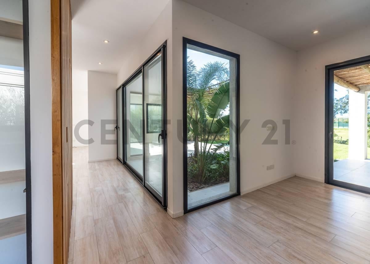 Foto de VENTA CASA ESTILO MEDITERRANEO 4 HABITACIONES NAUDIR, imagen 4