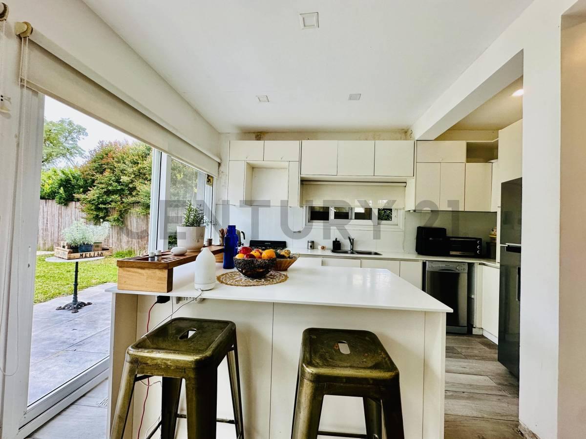 Foto de VENTA CASA EN BARRIO SIN EXPENSAS 4 AMBIENTES - CASAS DE SANTA MARIA, imagen 3