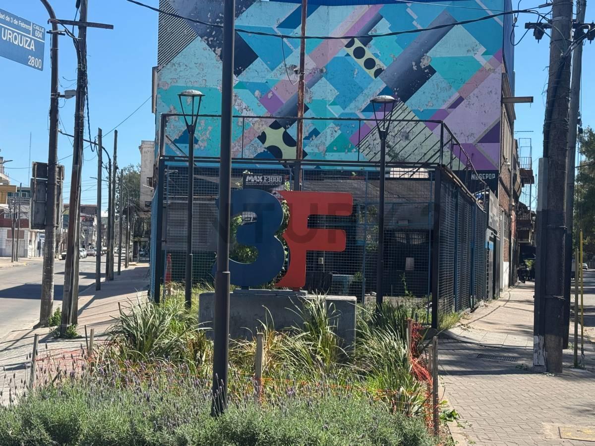 Foto de Terreno en Venta en Esquina Comercial - Caseros - Tres de Febrero, imagen 5