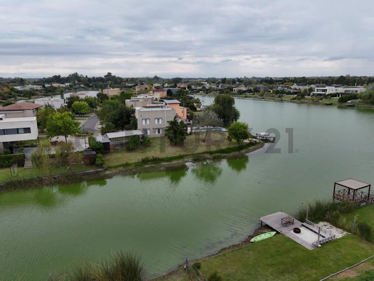 Foto de Lote en venta AL AGUA en Barrio San Benito - 995 m², imagen 2