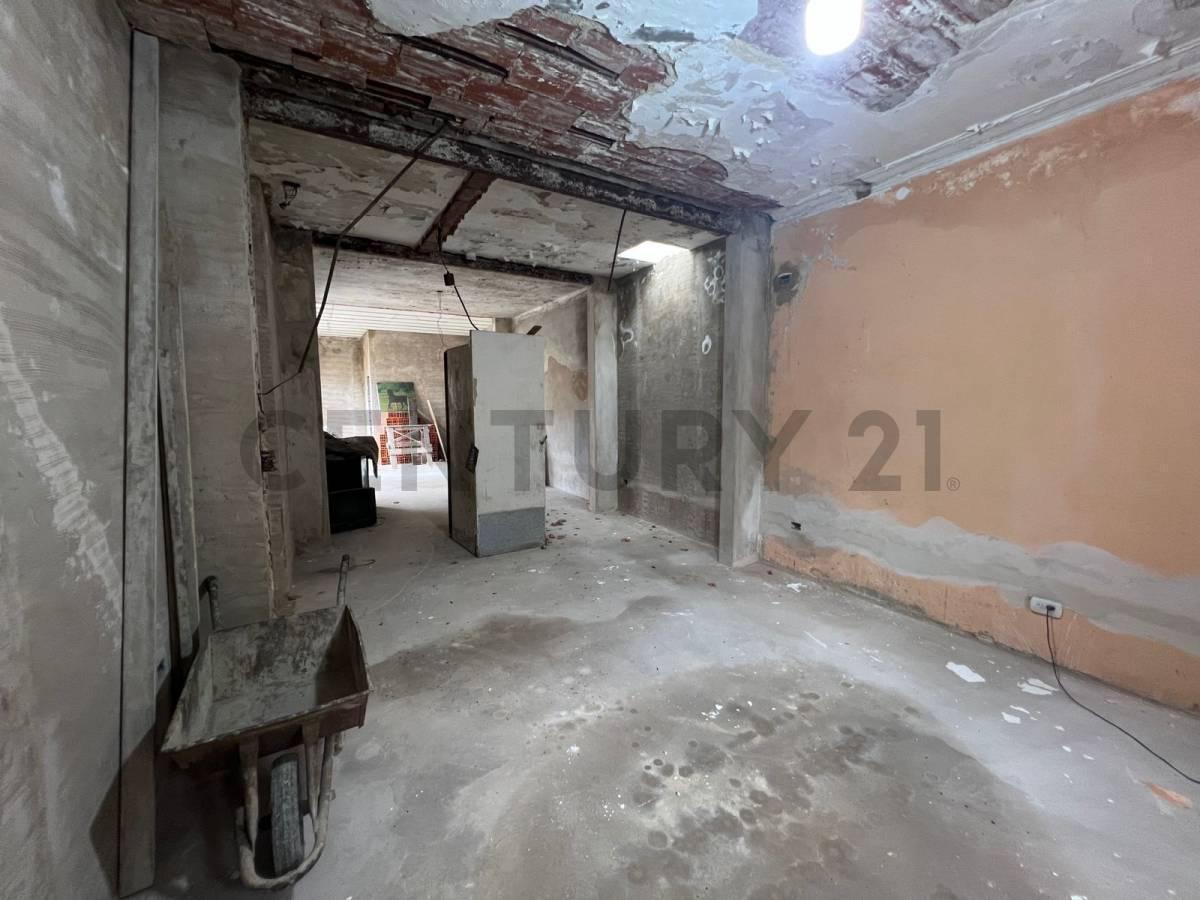 Foto de Venta Casa 3 ambientes - Morón, imagen 3