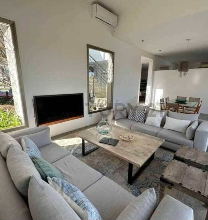 Foto de Venta Casa 6 Ambientes en Barrio San Marco al agua - Villanueva, Tigre, imagen 1