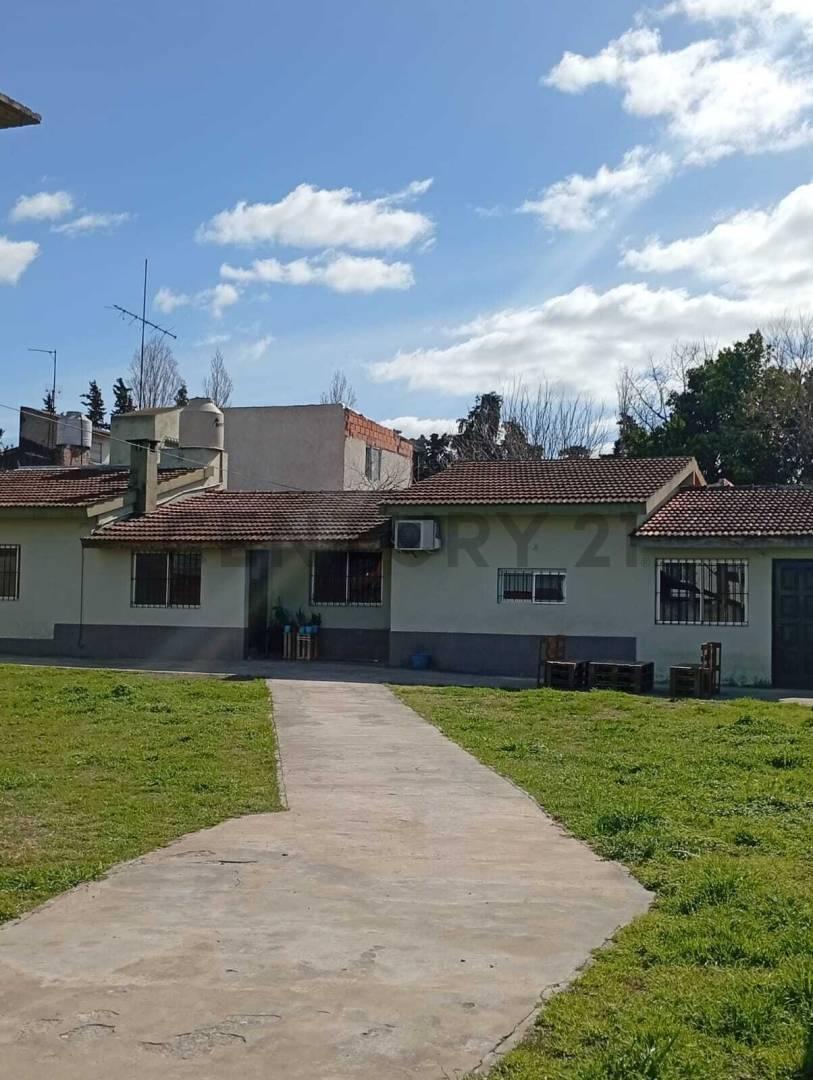 Foto de CASA EN VENTA MULTIFAMILIAR 3 VIVIENDAS BENAVIDEZ, imagen 5