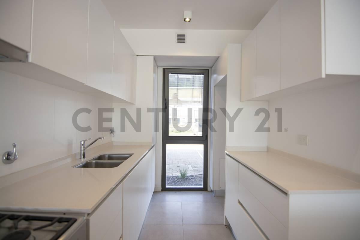 Foto de Barrio Cerrado Townhouse Oliden Joven EIDICO Pileta Solarium Parrilla, imagen 2
