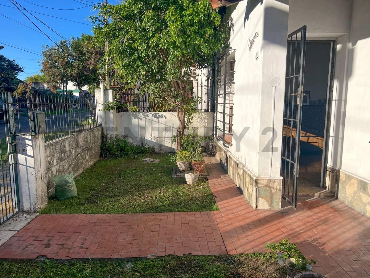 Foto de Casa tipo PH en Venta 3 Ambientes en Merlo, imagen 1