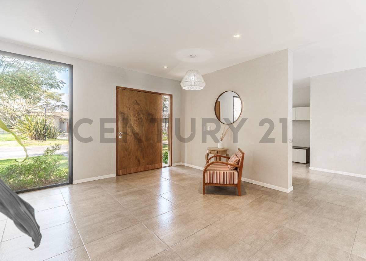 Foto de Casa en una planta de 5 ambientes con 3 habitaciones en venta en - El, imagen 4