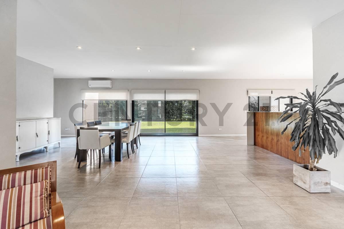 Foto de Casa en una planta de 5 ambientes con 3 habitaciones en venta en - El, imagen 5