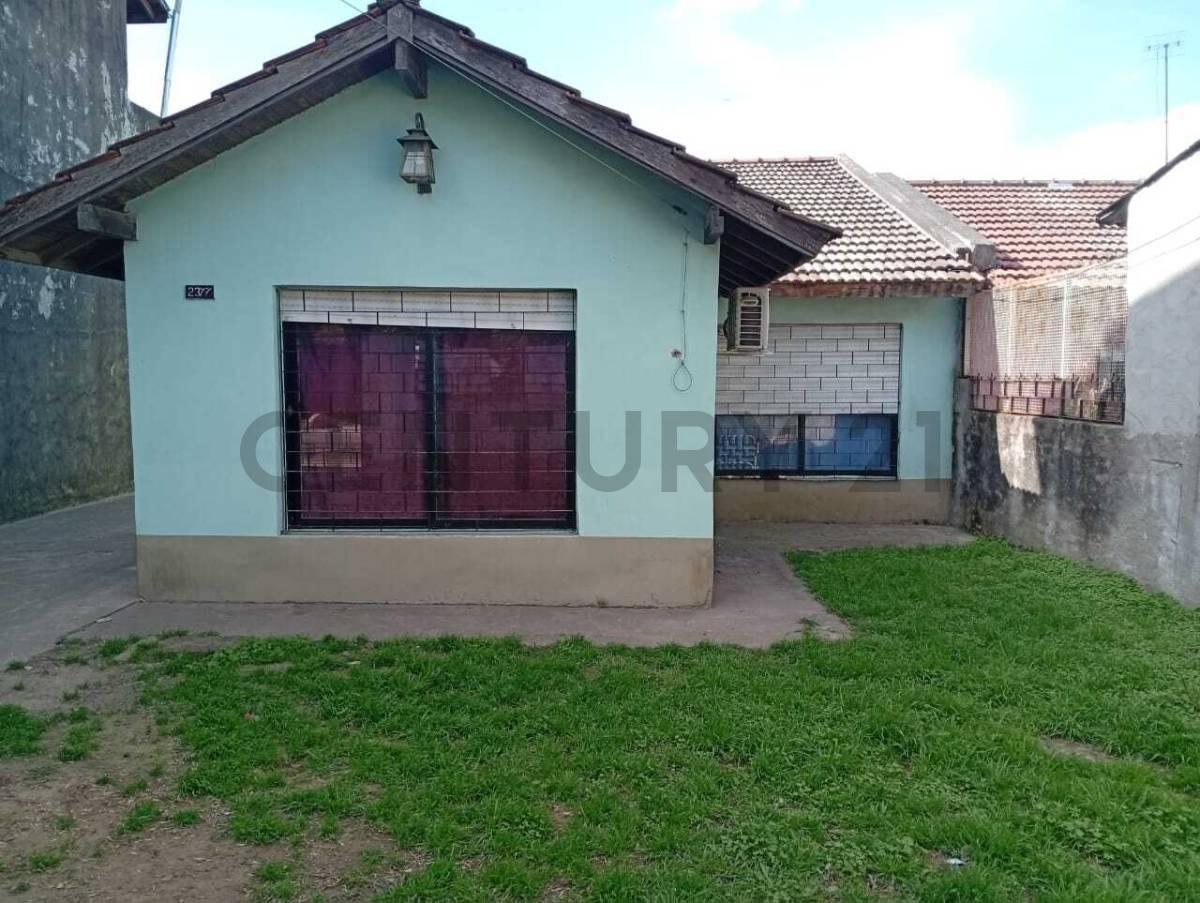 Foto de CASA 4 AMBIENTES VENTA BENAVIDEZ JARDIN PARRILLA - APTA CREDITO, imagen 2