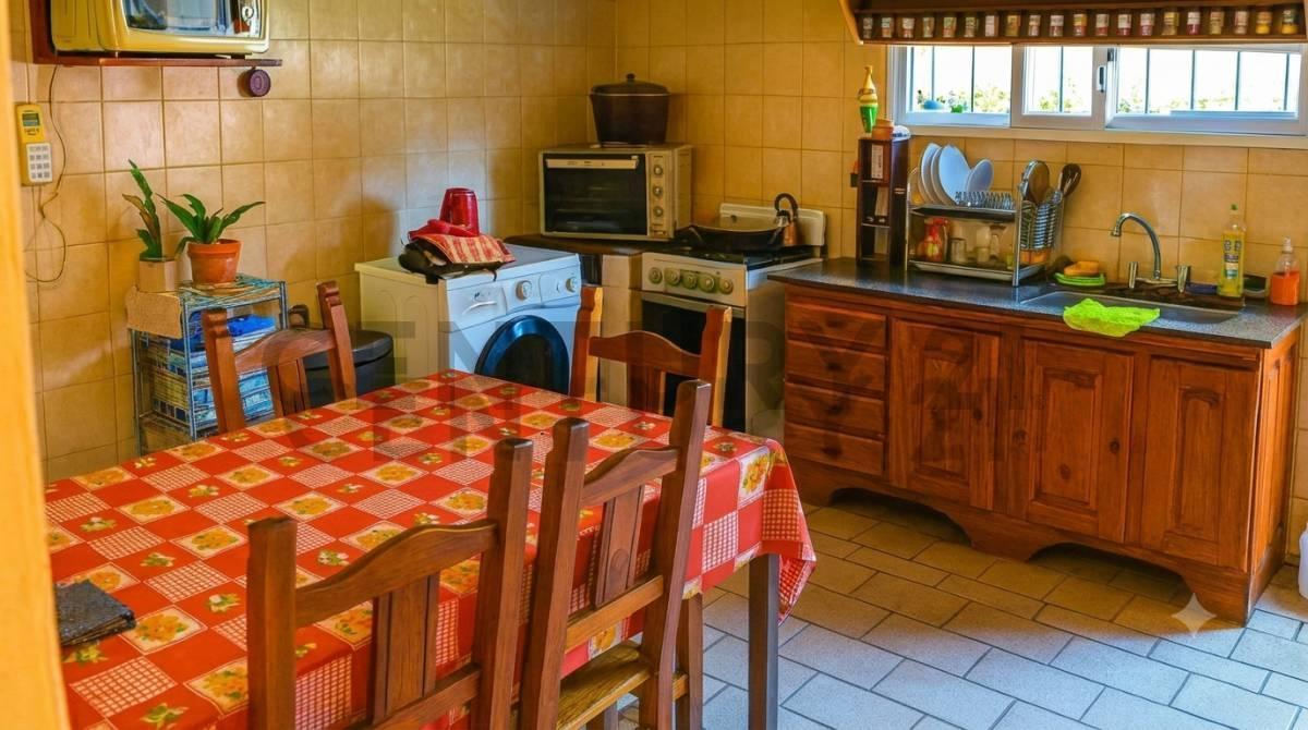Foto de CASA 4 AMBIENTES VENTA BENAVIDEZ JARDIN PARRILLA - APTA CREDITO, imagen 4