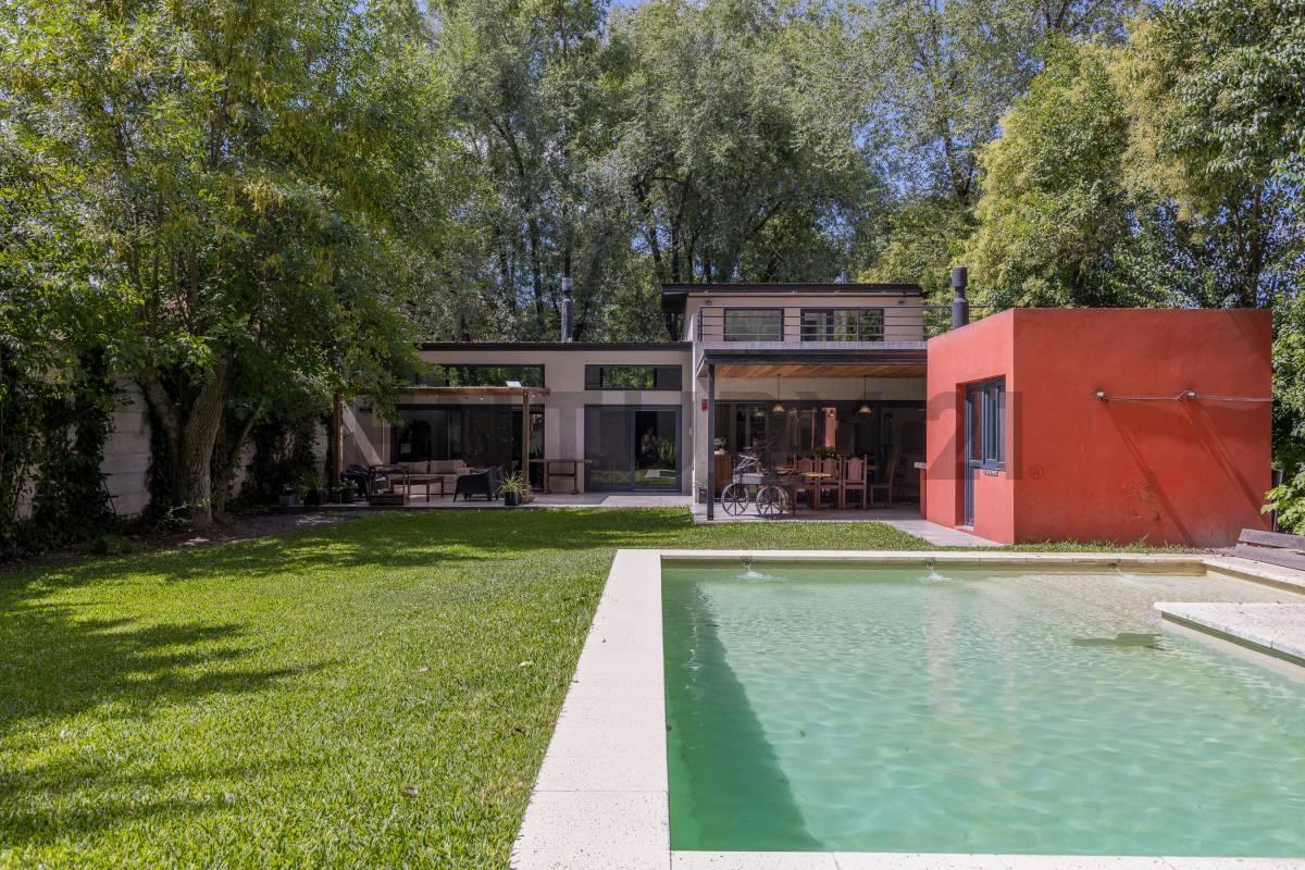 Foto de Casa 5 ambientes en VENTA en Ingeniero Maschwitz, imagen 1