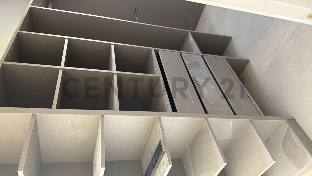 Foto de CASA EN VENTA 6 AMBIENTES - PUERTOS DEL LAGO -RIBERAS, imagen 1