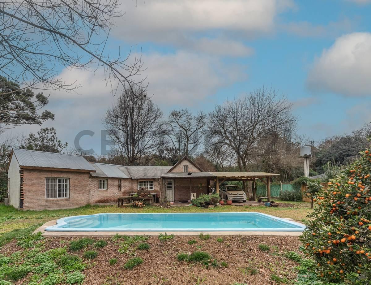 Foto de Casa Quinta con Pileta y Gran Parque de 1.336 m² en Loma Verde – 2, imagen 3