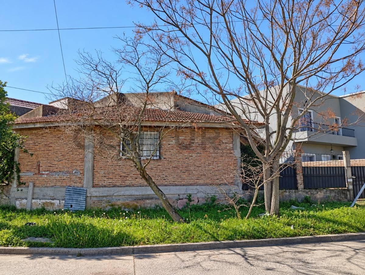Foto de CASA MULTIFAMILIAR EN VENTA – RINCÓN DE MILBERG, TIGRE, imagen 1