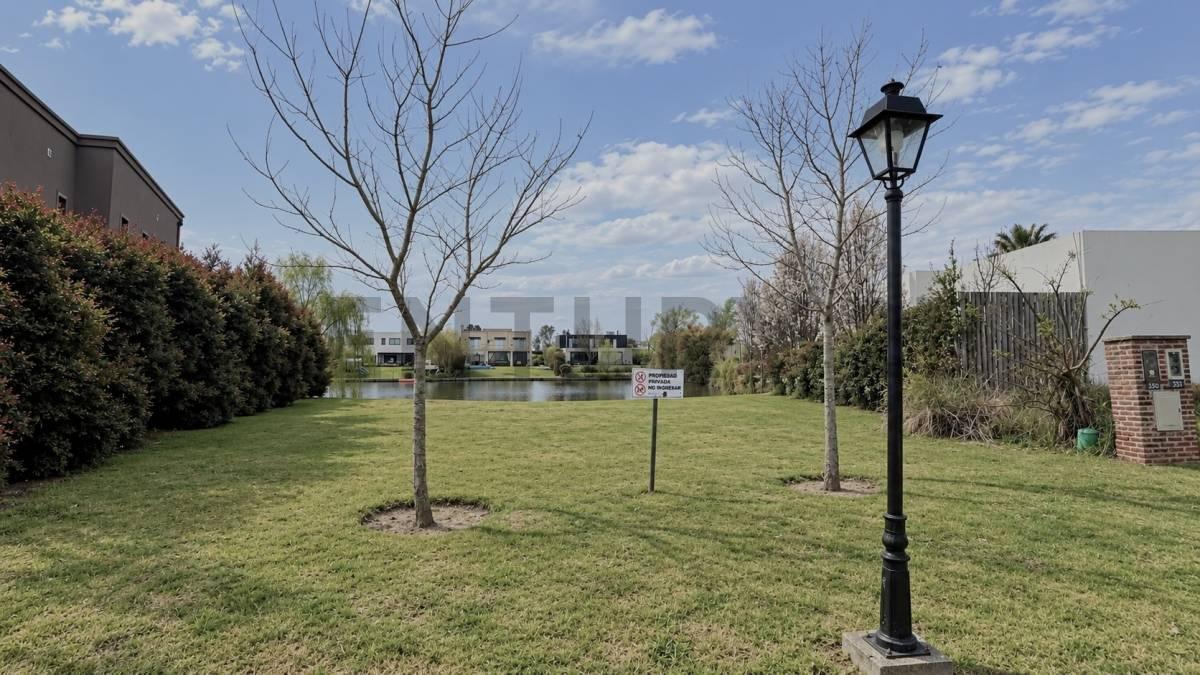 Foto de Lote en venta en San Rafael – Villanueva, Tigre | Salida a la laguna |, imagen 1