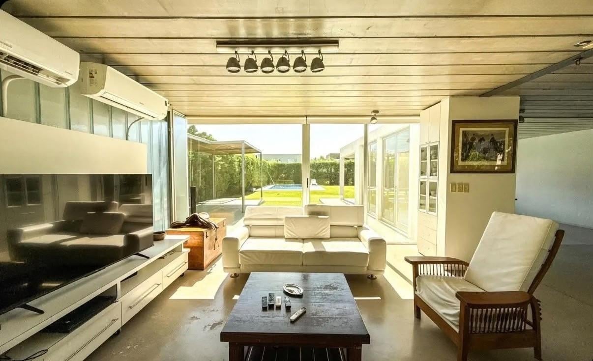Foto de CASA EN VENTA 6 AMBIENTES CON PILETA Y AMARRA – SAN ISIDRO LABRADOR, imagen 3