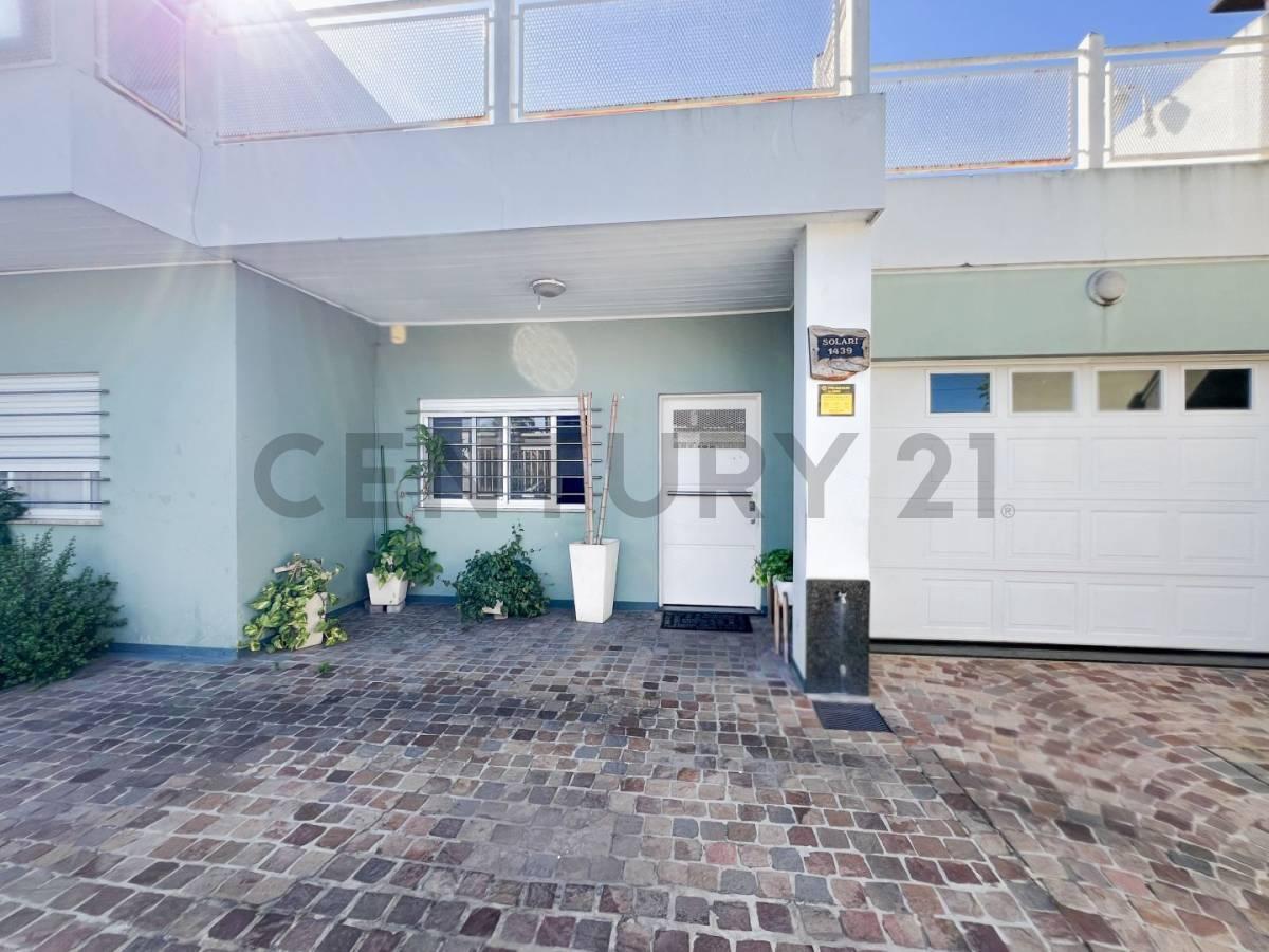 Foto de Venta de Casa 3 DORMITORIOS MORON COCHERA PILETA QUINCHO, imagen 3