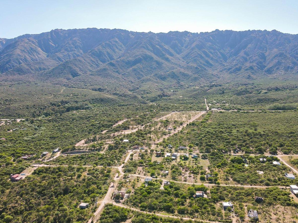 Lote . | Calle Publica