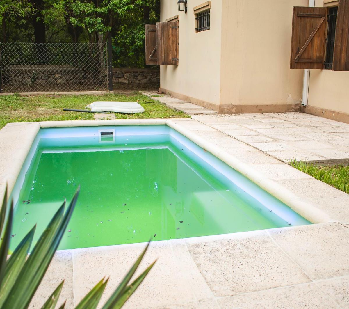 Dos Casas con Gas Sobre Asfalto en Merlo! 1