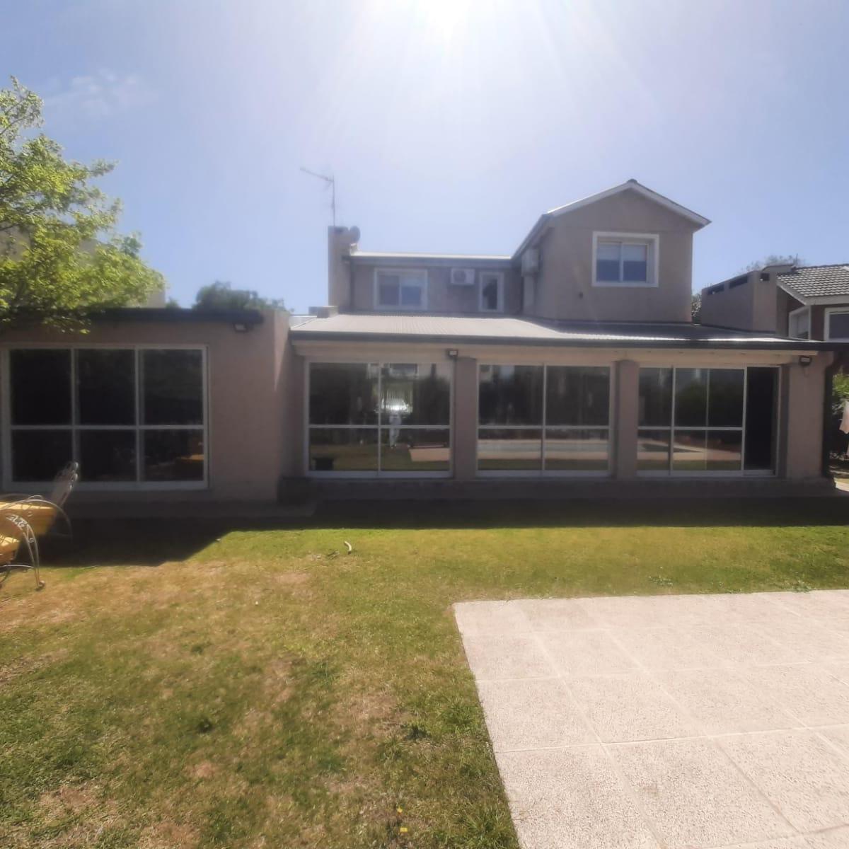 Oportunidad Casa en Country San Isidro 5
