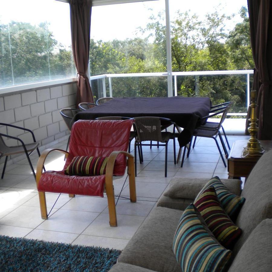 B° Villa Belgrano - 4 Dorm. - 3 Baños - con Cochera - Consultas 2