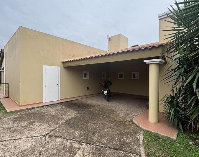 CASA 4 DORM - COUNTRY SAN ISIDRO - VILLA ALLENDE 5