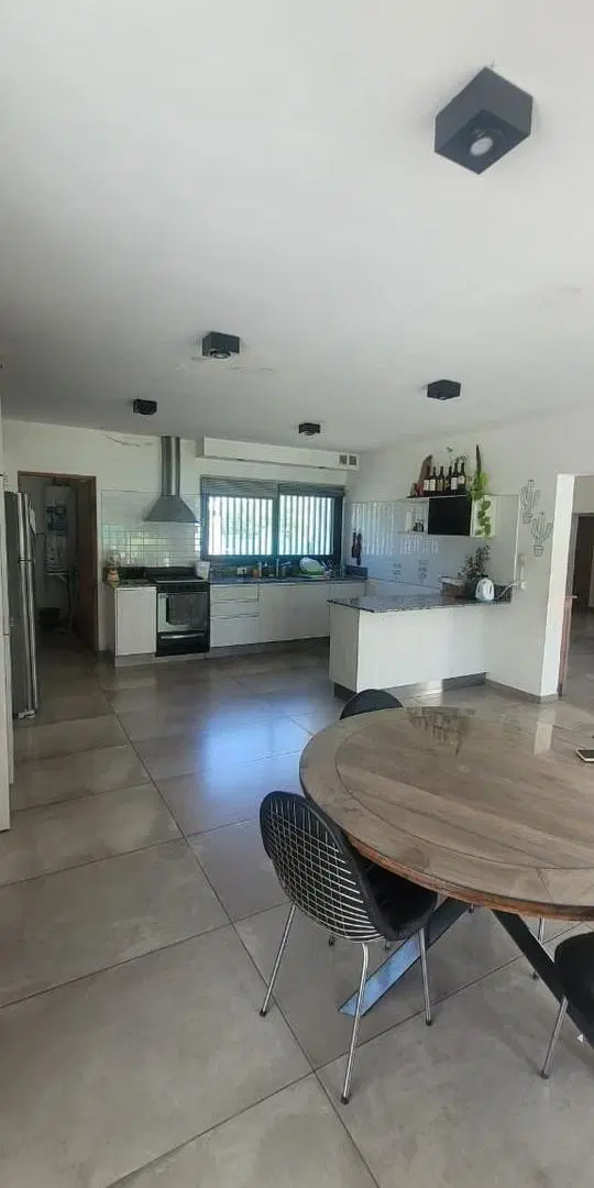 CASA EN VILLA ALLENDE GOLF 3 DORMITORIOS APTA CREDITO CON AMPLIO PARQUE 5