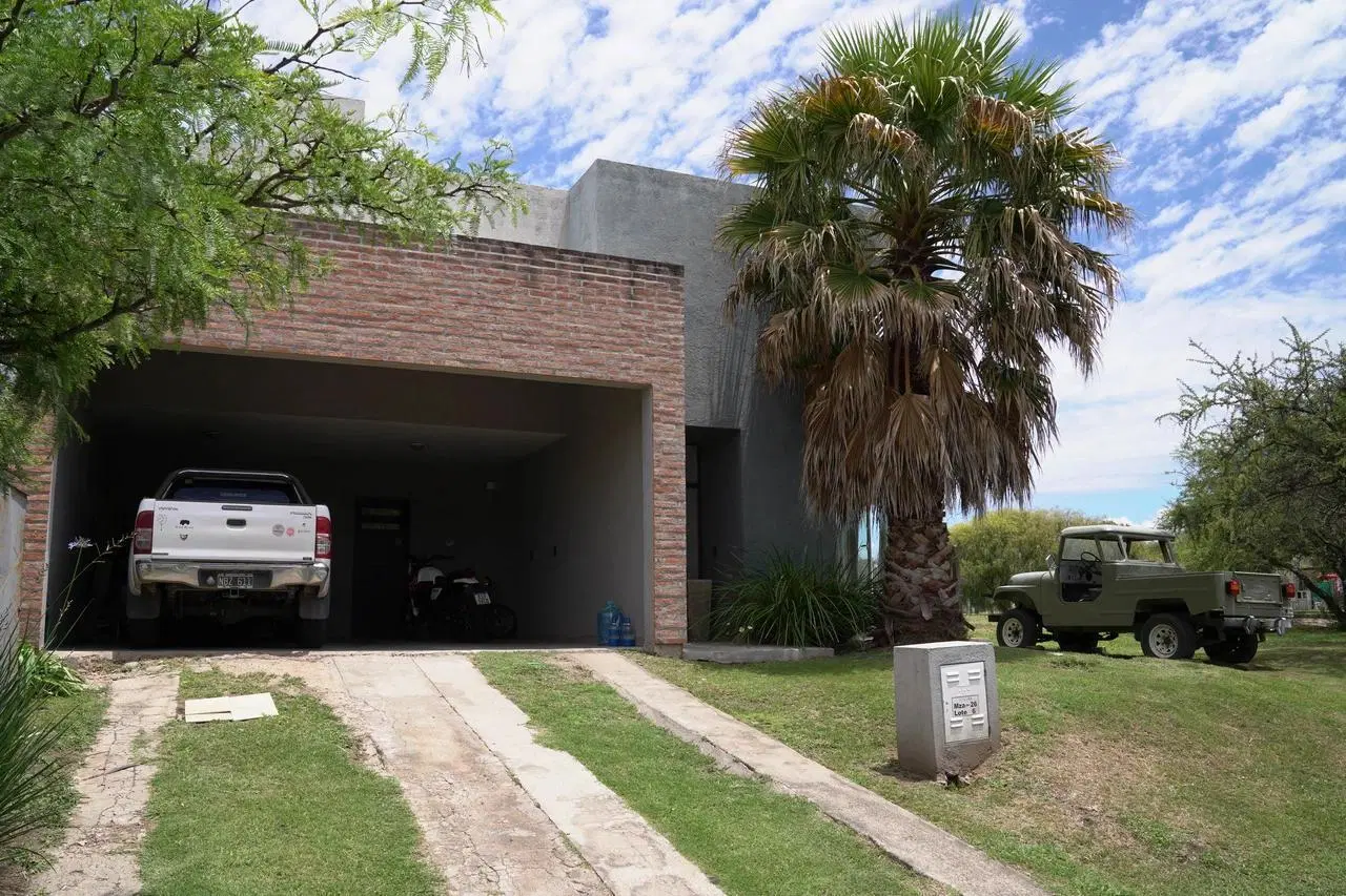 Casa en Las Cañitas Malagueño - 4 Dorm y Pileta 2
