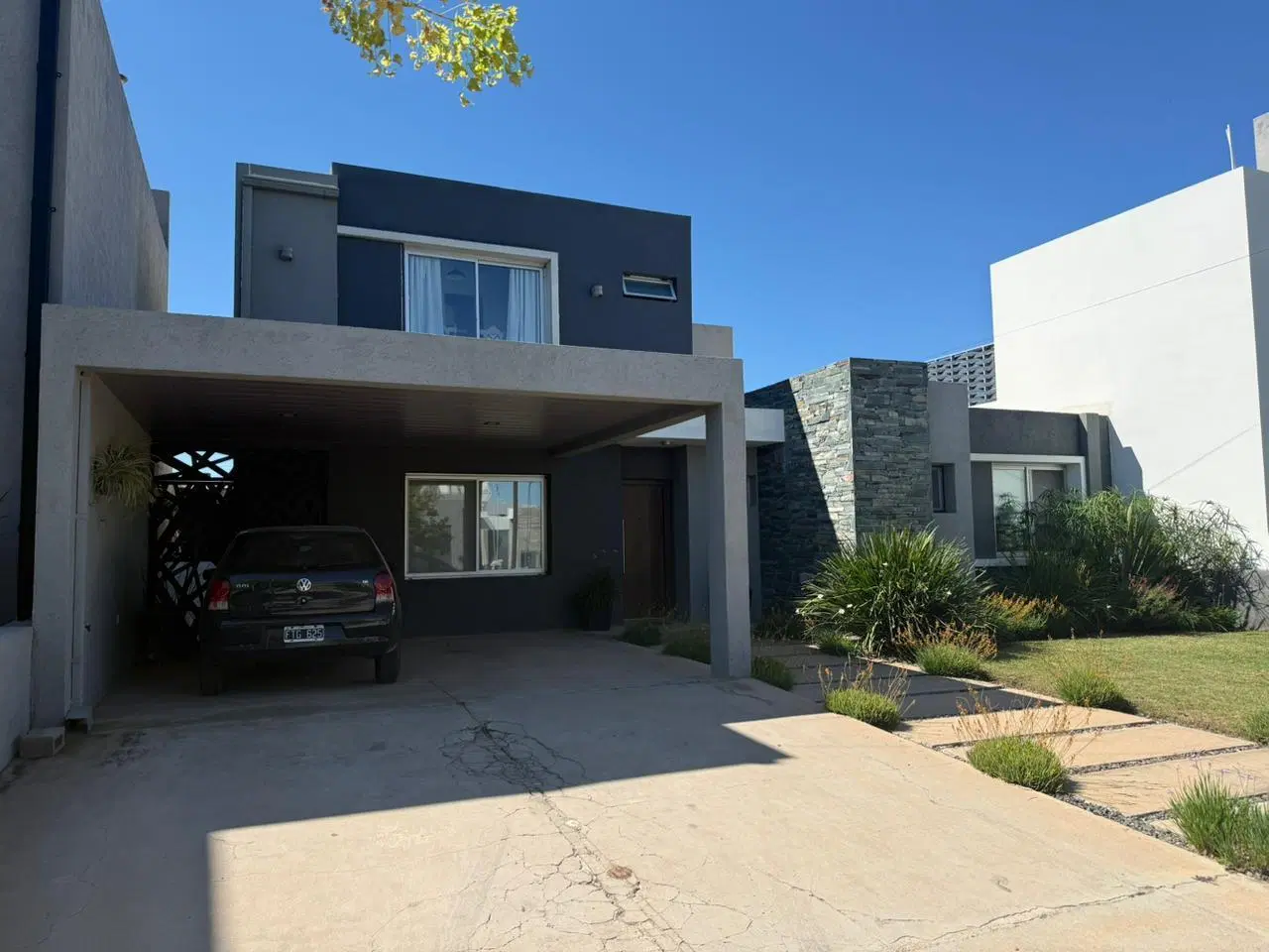 Comarca de Allende 3 Dorm. + Pileta 3