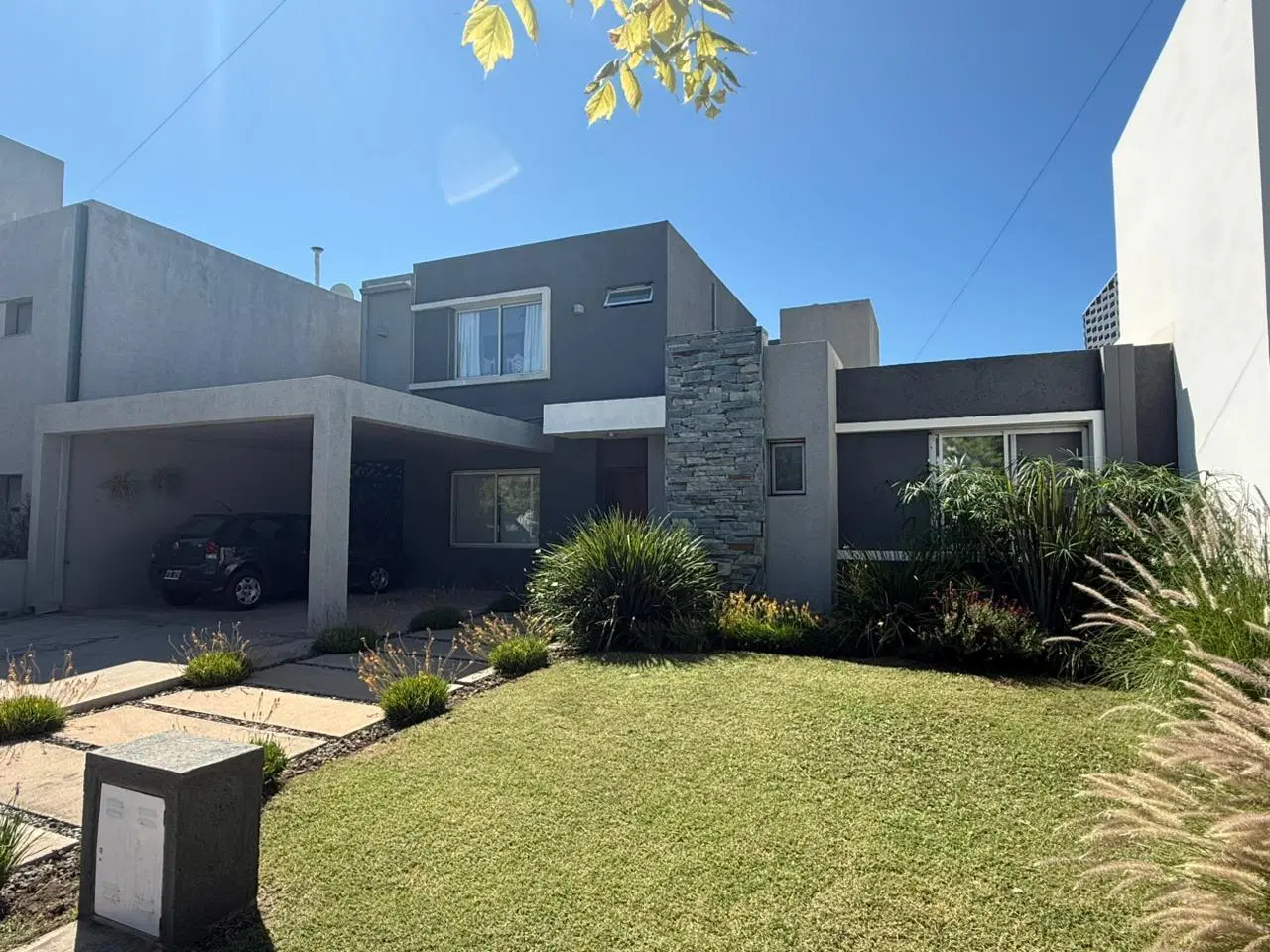 Comarca de Allende 3 Dorm. + Pileta 2