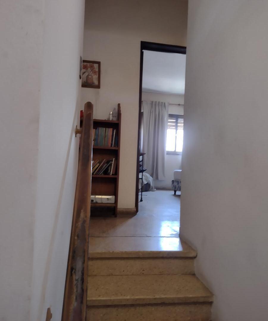 CASA 4 DORM - B LOMAS DE SAN MARTIN