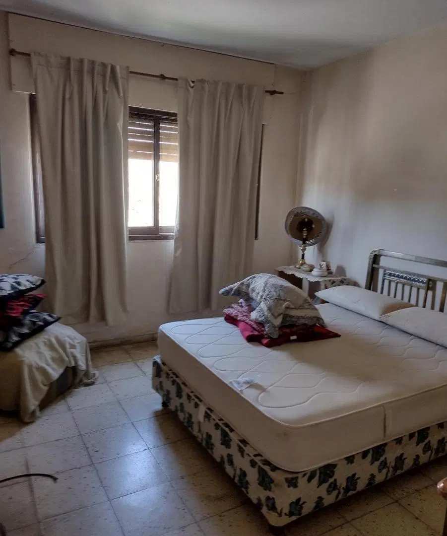 CASA 4 DORM - B LOMAS DE SAN MARTIN 2