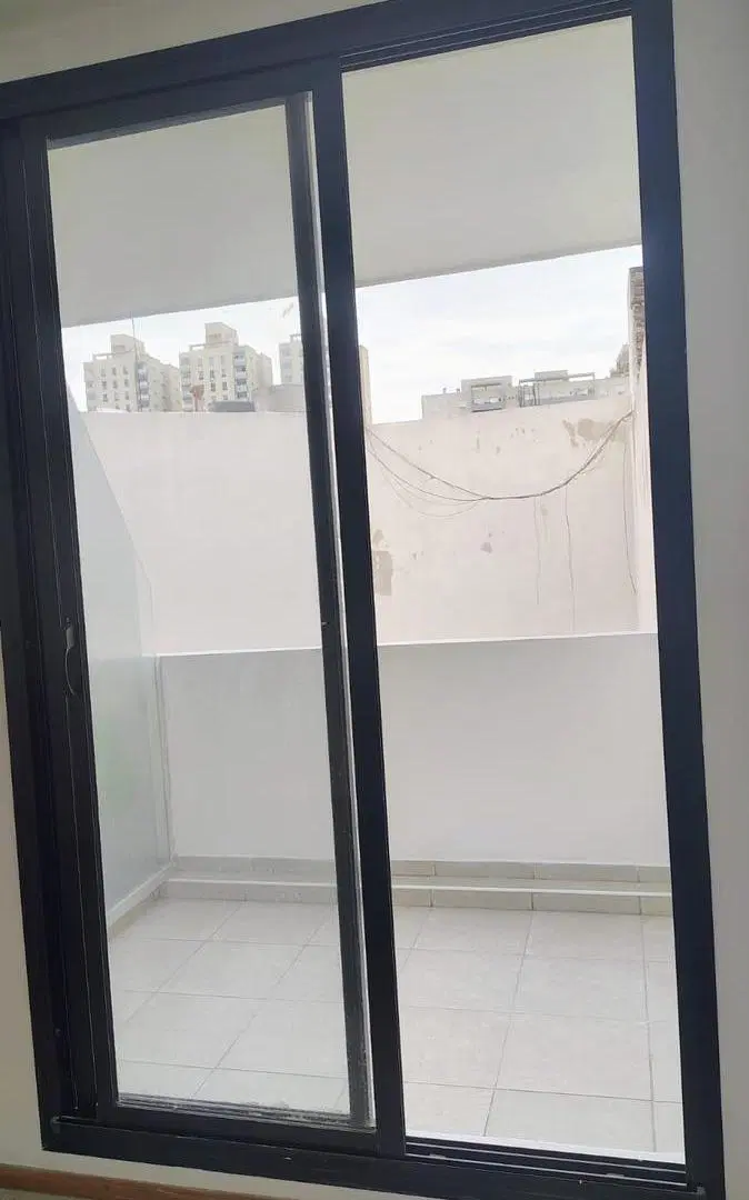 ALQUILA departamento de 1 dormitorio en alberdi 5