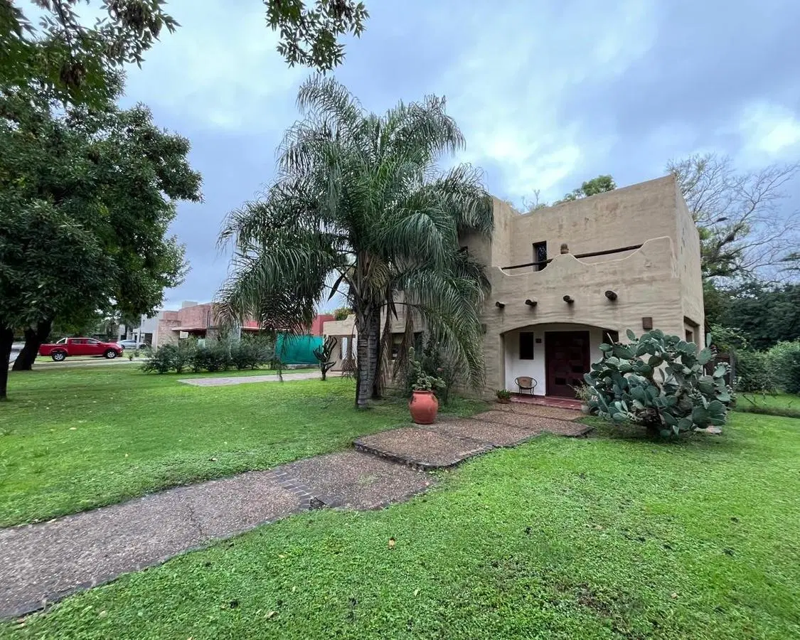 B° VALLE ESCONDIDO - APTO CREDITO - 3 DORMITORIOS Y MEDIO - TELF: 3515940880 1