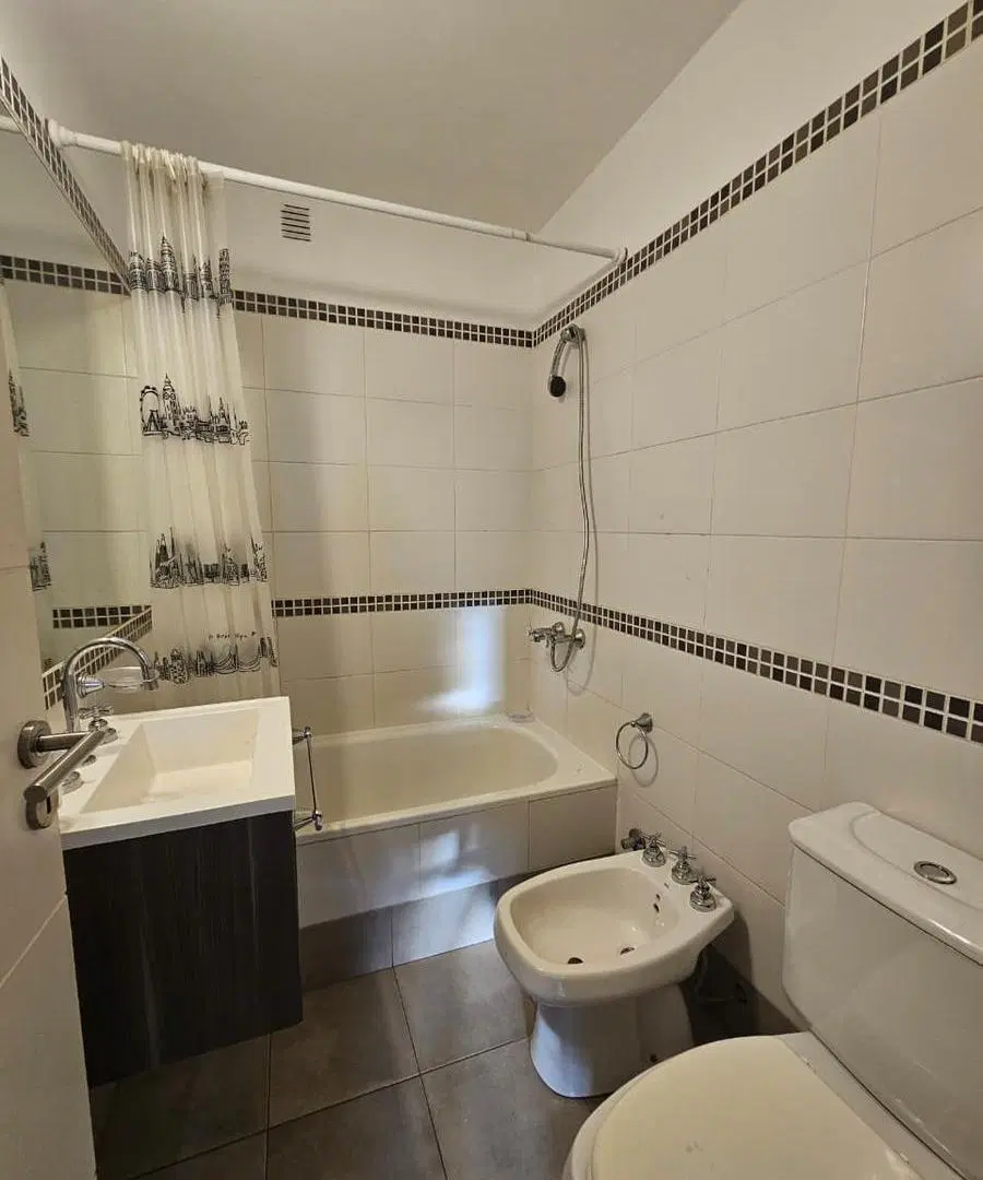 Departamento 1 Dormitorio Frente con Balcón | Vista Despejada | Ituzaingó 1200 | Apto Crédito 5