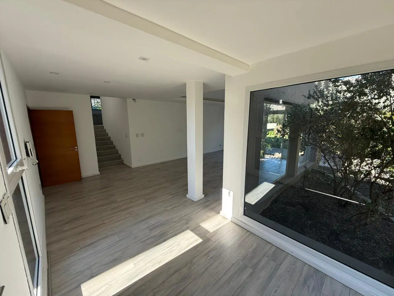Casa 3 Dormitorios + Pileta en Molinos de Viento - Mendiolaza 4