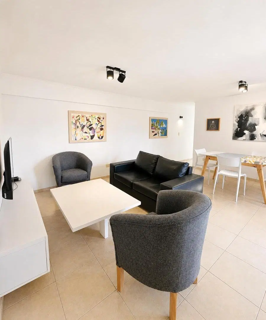 Departamento de Categoría en Alquiler | 2 Dormitorios | Seguridad 24 hs | Av. Pueyrredón al 200 3