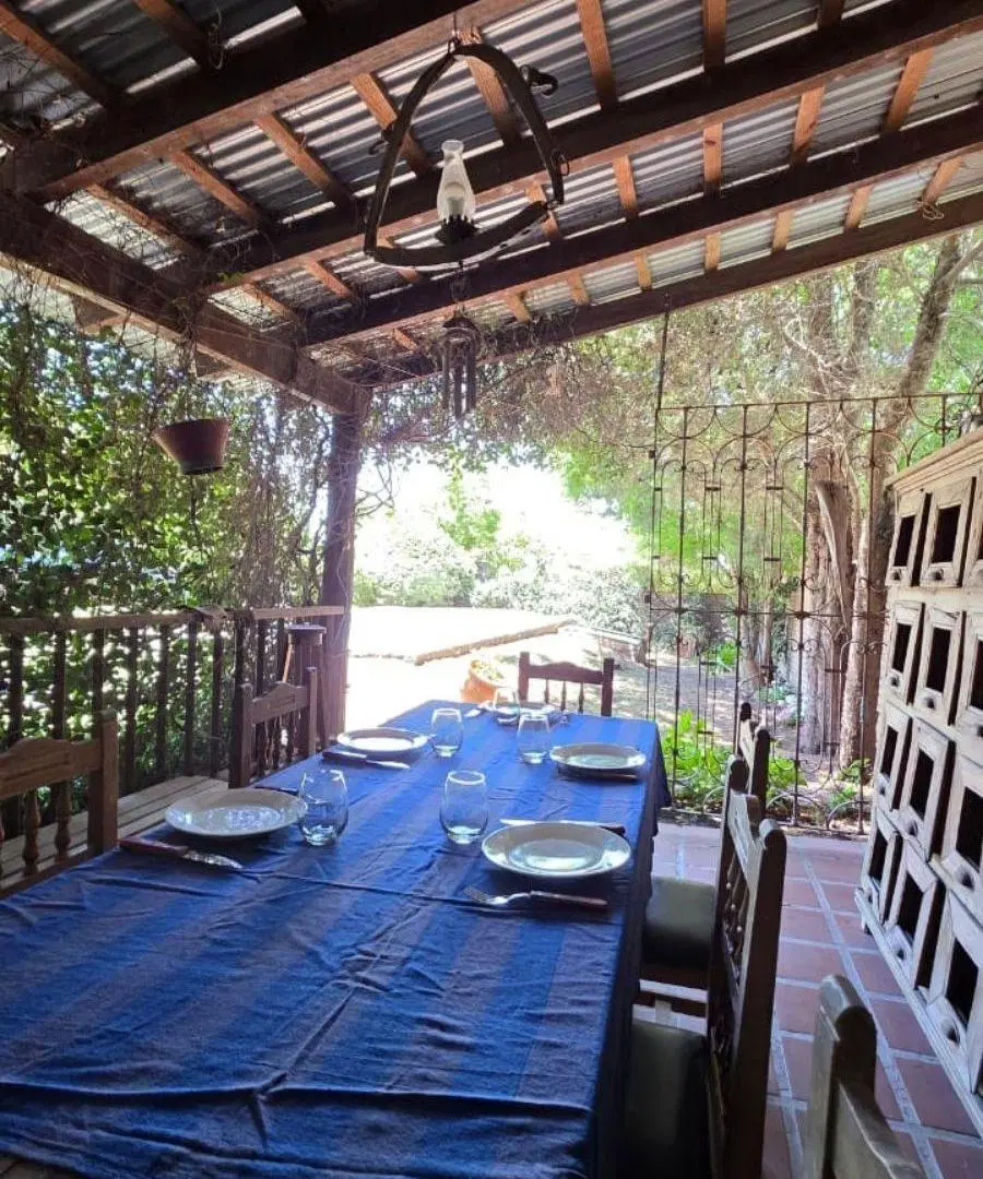 Vende casa 3 dormitorios en rio ceballos con pileta - apto credito 5